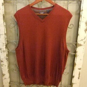 IZOD MENS BURGUNDY V-NECK SWEATER VEST - LARGE